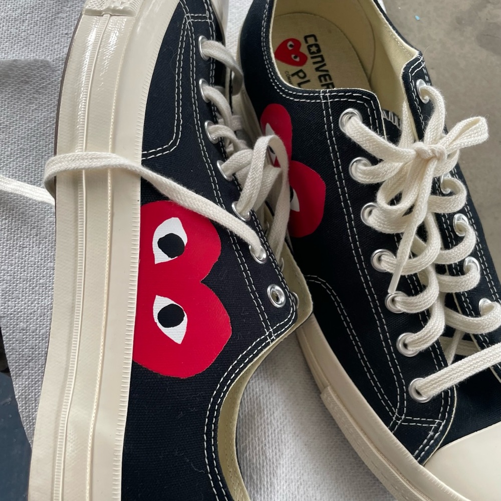 Comme des Garcons Black and Red Heart Sneakers. Like New worn about 4 times
